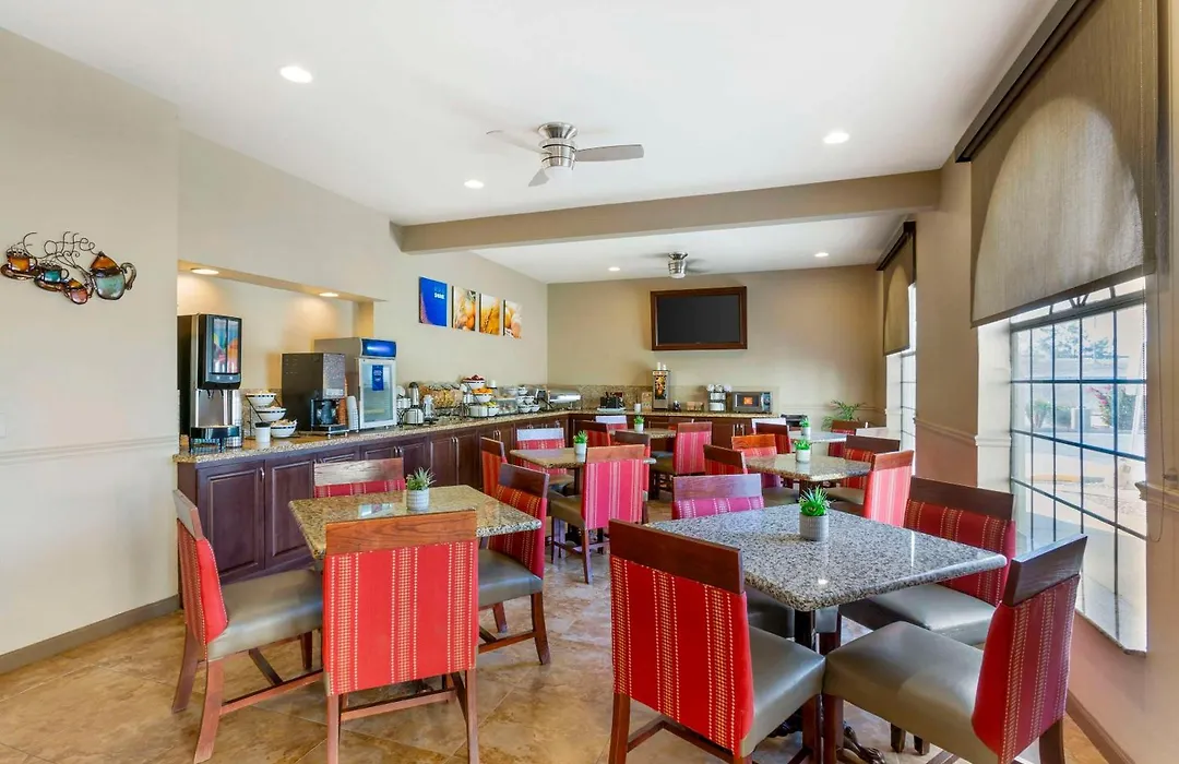 Comfort Inn Phoenix Central City-1