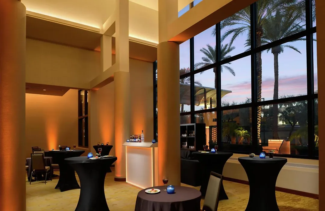 Doubletree Suites By Hilton Phoenix-1