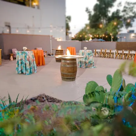Crowne Plaza Phoenix Airport - Phx By Ihg-2
