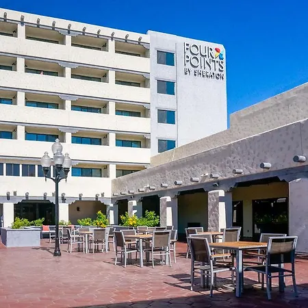 Four Points By Sheraton Phoenix South Mountain-2